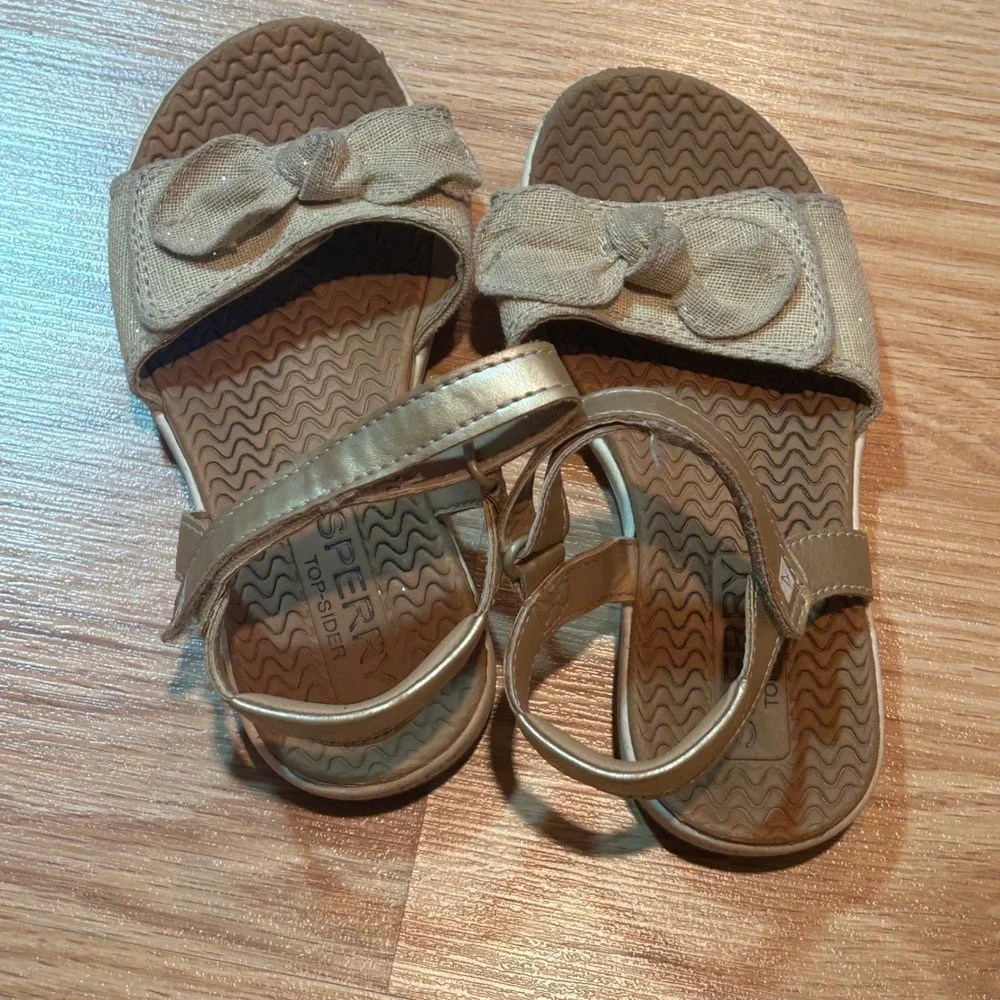 Sperry‎ Top-Sider Girls Gold Shimmer Bow Sandals Size 10M